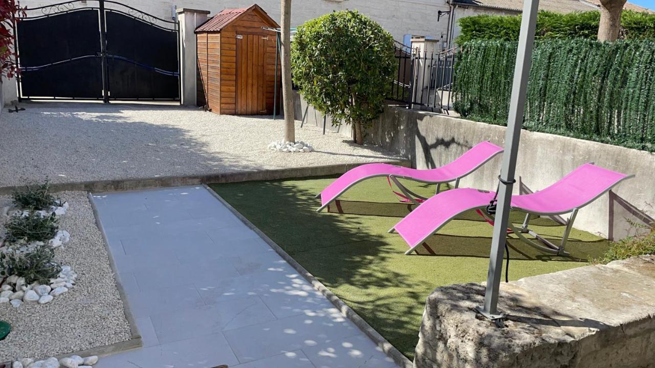 Maison Tendance Avec Jardin, Centre Village, Alpilles, Familles Eyragues 外观 照片